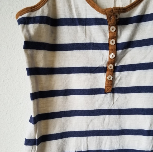 Old Navy tank nautical striped navy blue 🤩 - Picture 2 of 5